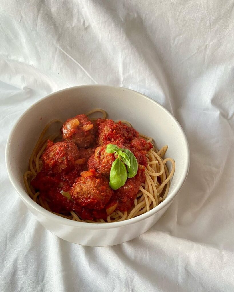 Spaghetti aux boulettes veggie