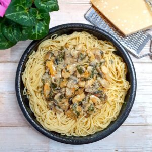 Pâtes aux champignons crevettes et parmesan