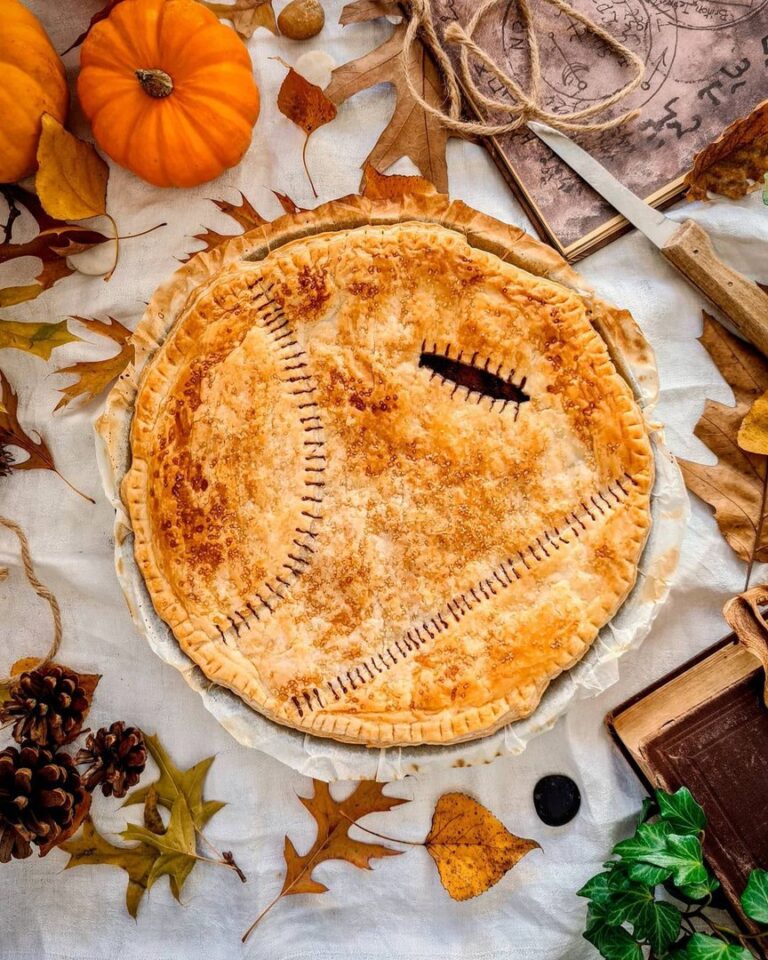 Tourte pommes myrtilles à la Frankenstein