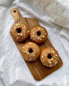 Donuts à la cannelle et aux noisettes
