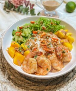 Poke bowl scampis mango Poke bowl scampis mango