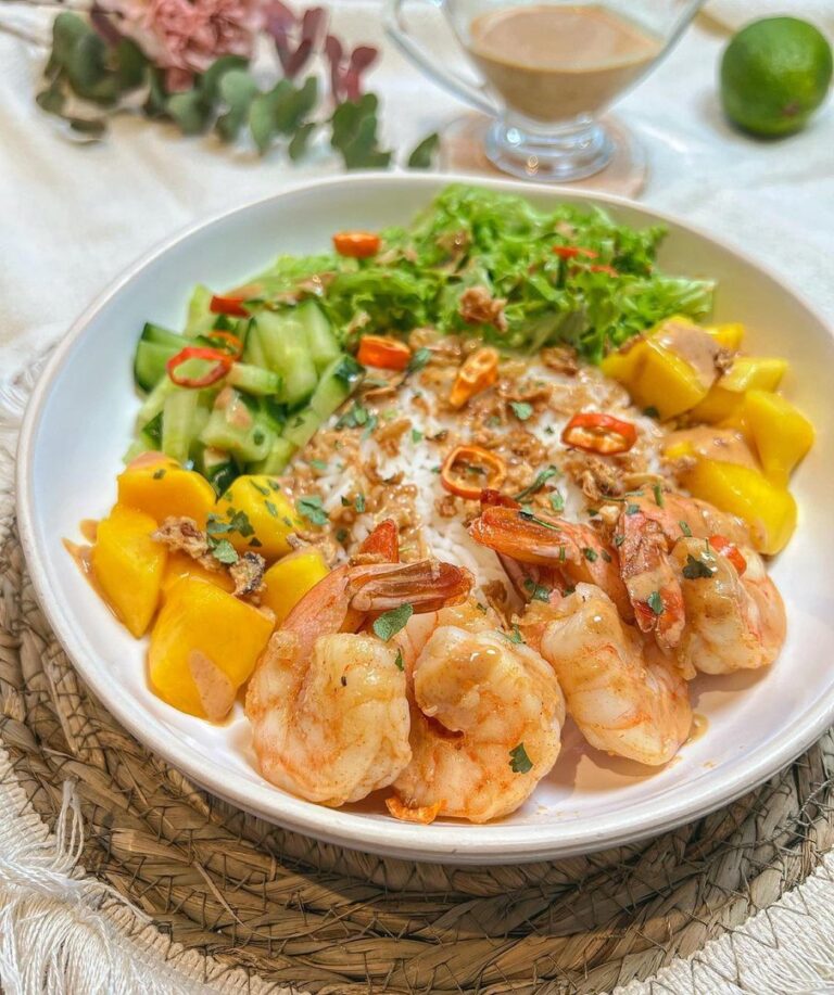 Poke bowl scampis mango Poke bowl scampis mango