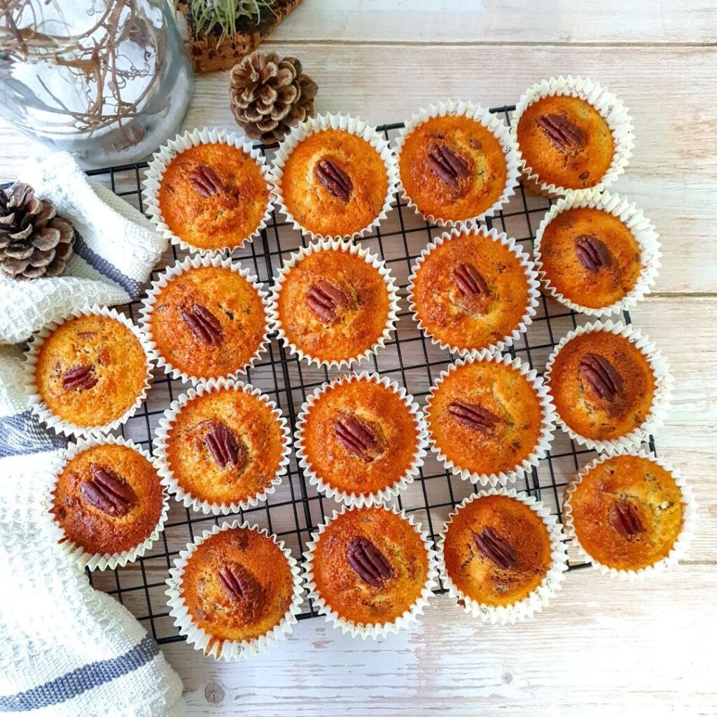 Mini cakes aux noix de pécan et sirop d&rsquo;érable