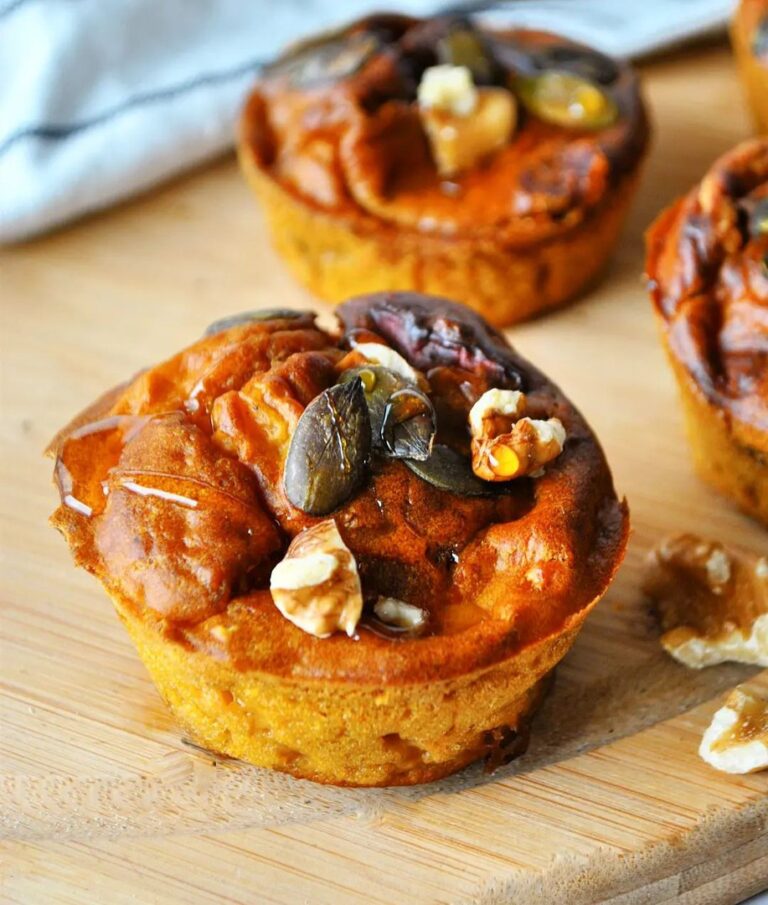 Muffins salés butternut – chèvre miel – noix