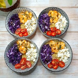 Poke bowl aux crevettes et à l&rsquo;ail