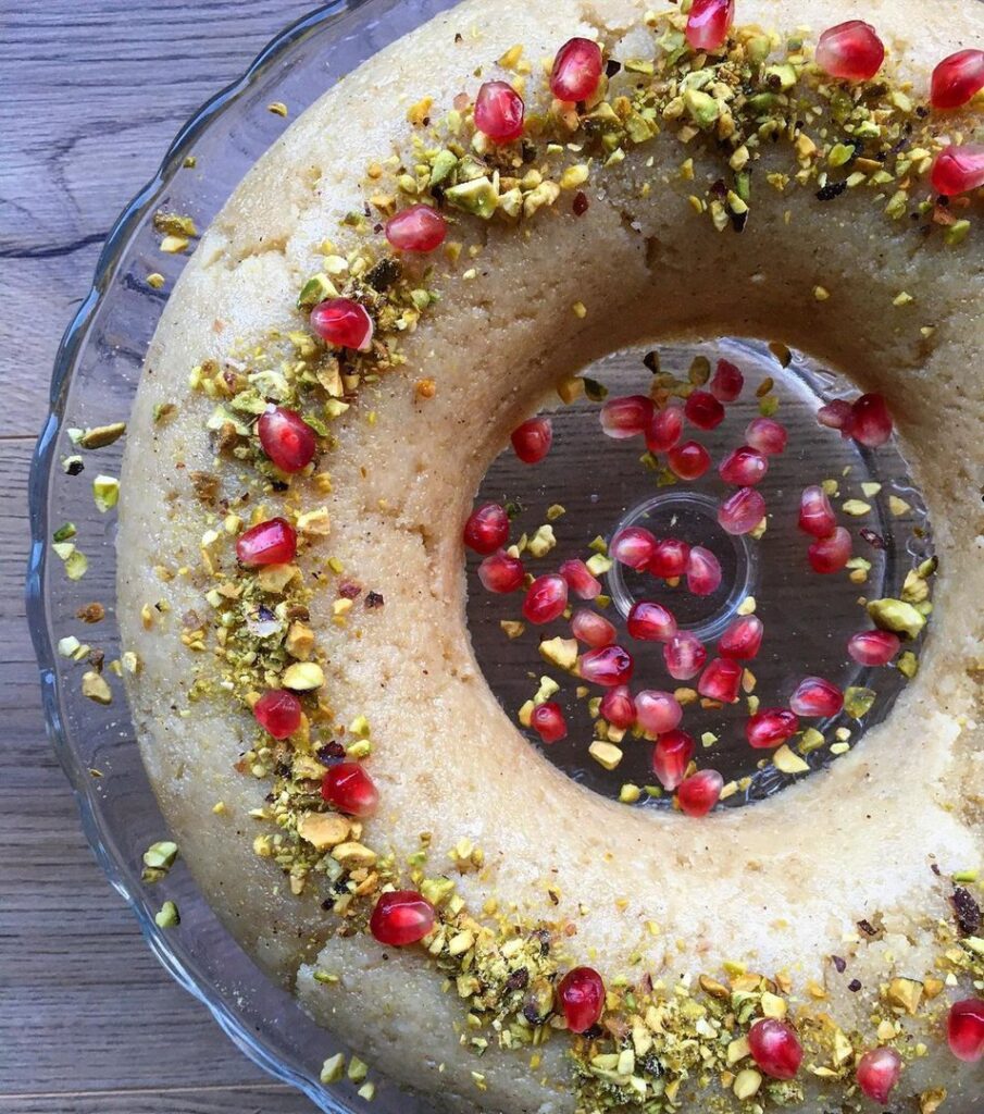 Halva gâteau à la semoule et pistaches