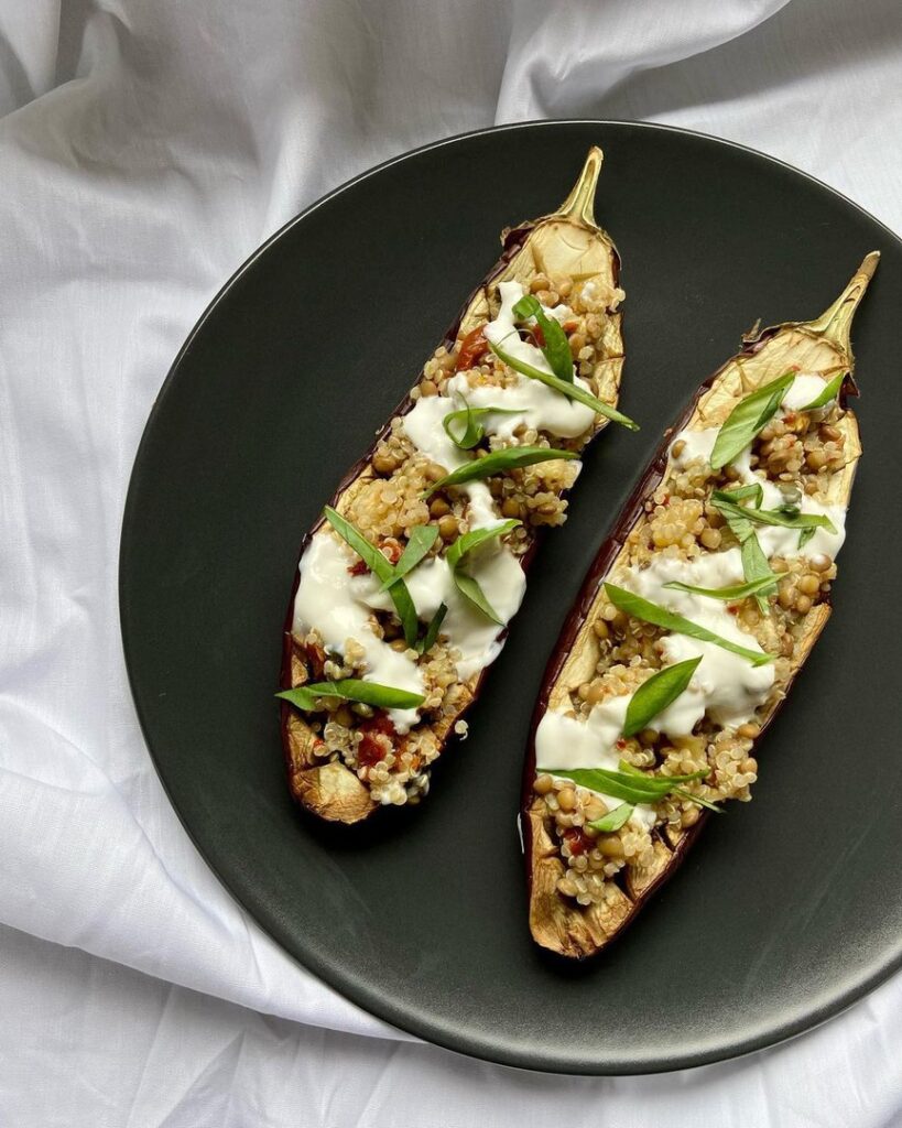 Aubergines farcies au quinoa et aux lentilles