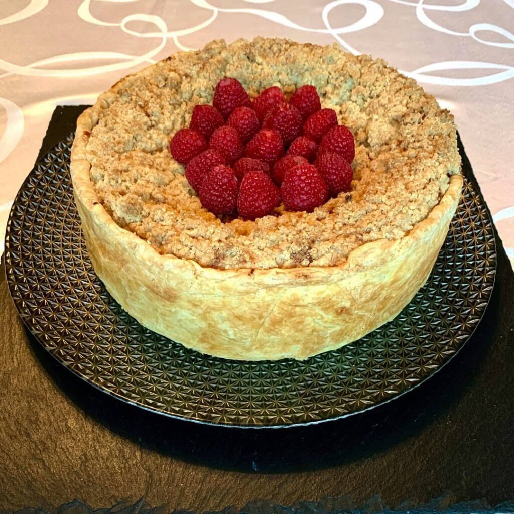 Tarte fromage blanc aux framboises façon crumble
