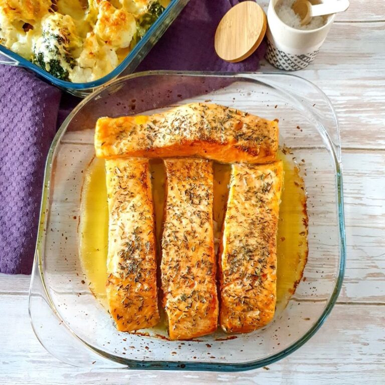 Pavés de saumon au thym et au citron Pavés de saumon au thym et au citron