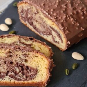 Cake marbré au yaourt vanille et chocolat