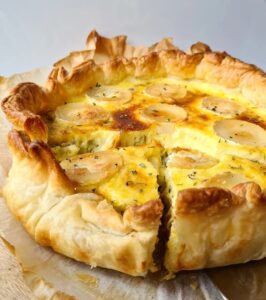 Quiche chèvre, miel et courgette