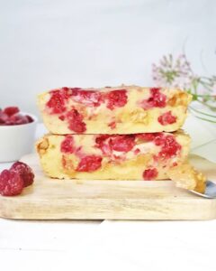 Gâteau aux pois chiches et framboises