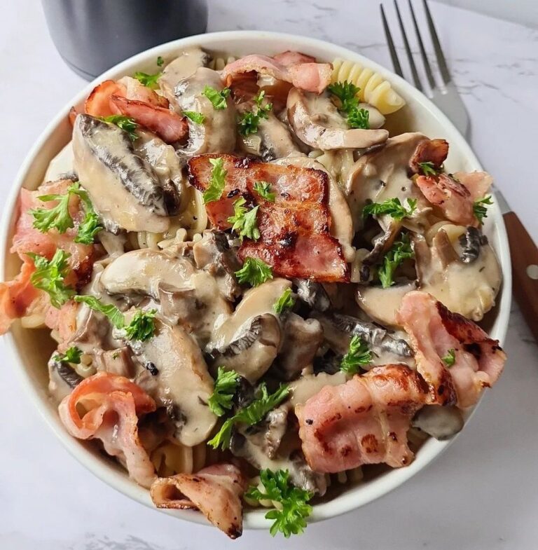 Pasta bowl aux champis crémeux et au bacon