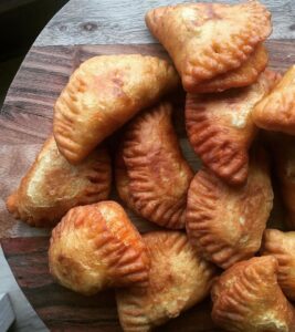 Pastels au thon et aux poivrons