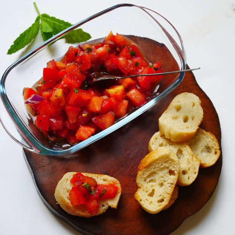 Compotée de tomates au cumin et à menthe Compotée de tomates au cumin et à menthe