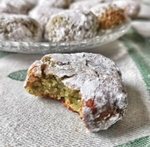 Amaretti pistache