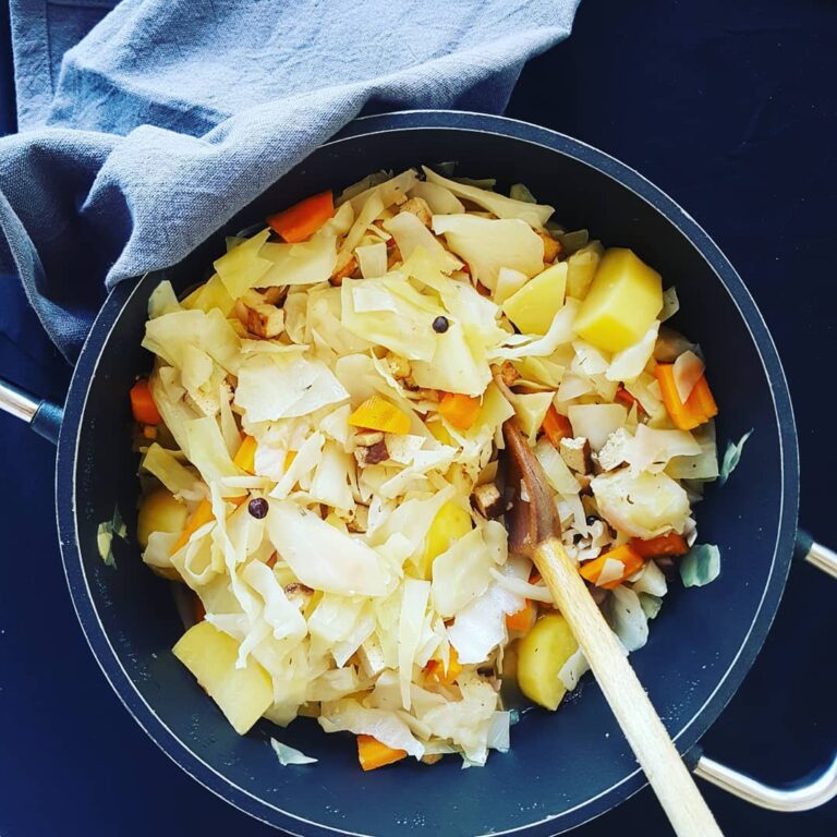Tofu mijoté au pommes de terre et chou