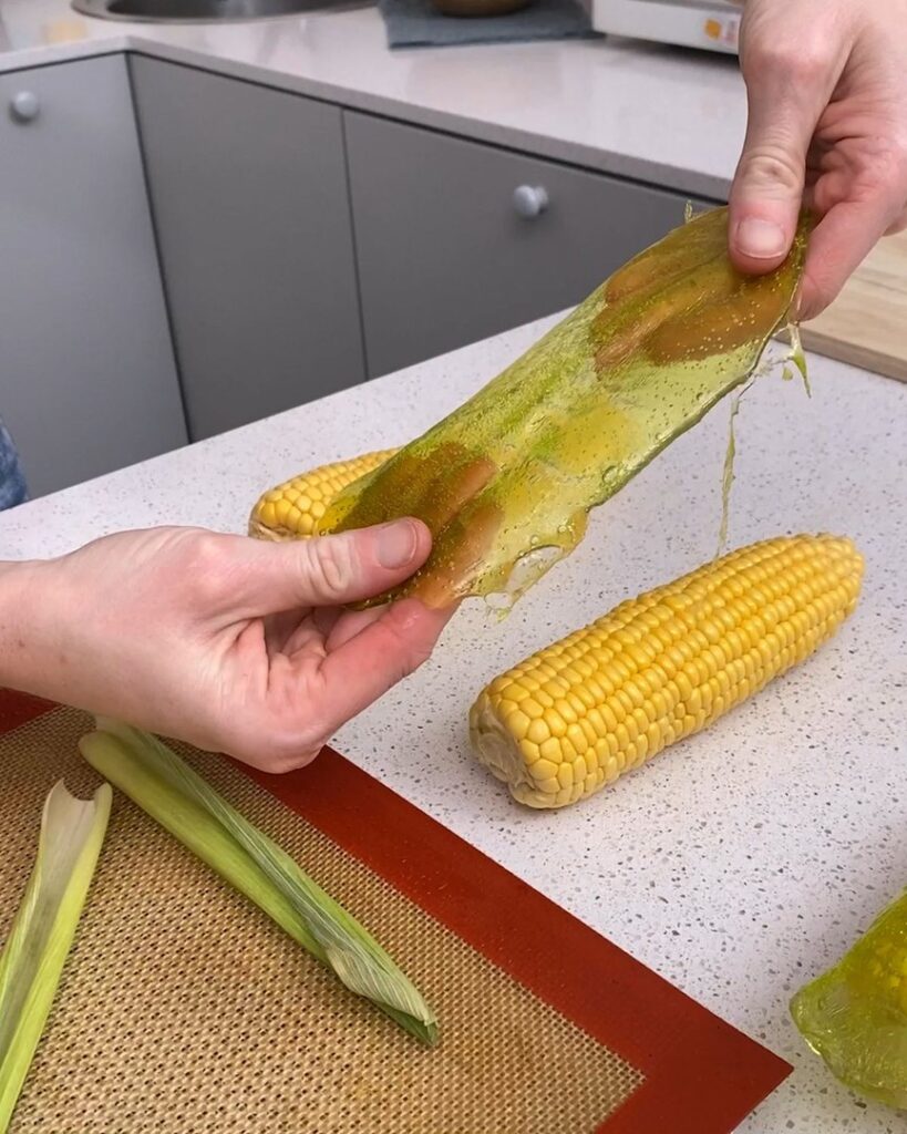Poppin’ Caramel Corn On The Cob