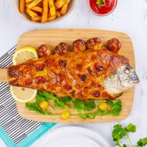 Pescado con pan de ajo!