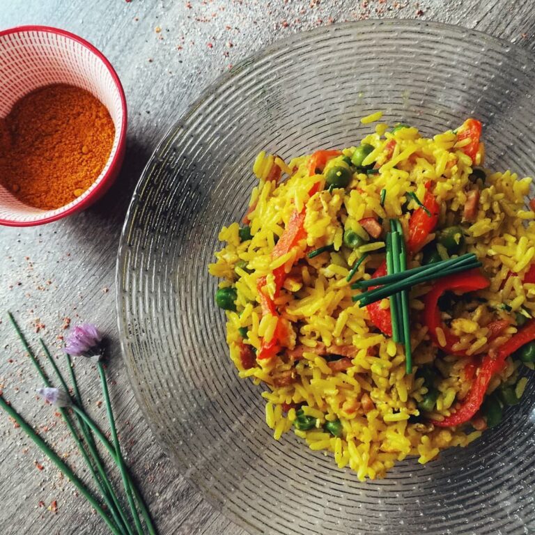 Riz épicé au bacon et aux petits pois Riz épicé au bacon et aux petits pois