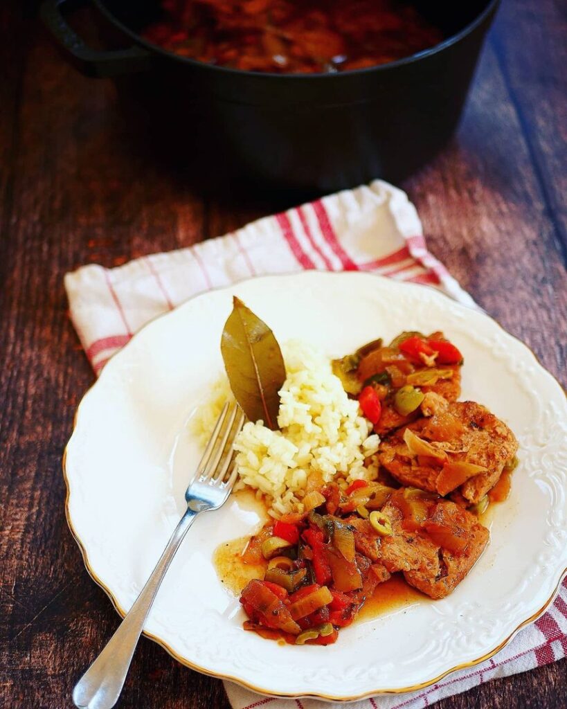 Poulet à la basquaise