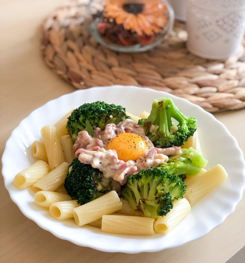 Brocolis à la carbonara