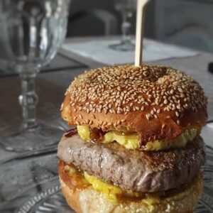 Burger haché limousin échalotes