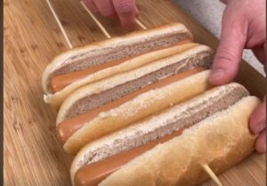 Dippin’ Chili Cheese Dog
