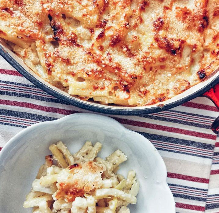 Mac and Cheese aux deux fromages et fondue de poireaux