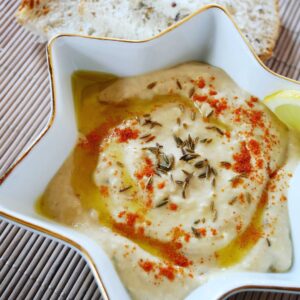 Houmous aux citrons et à la purée de sésame Houmous aux citrons et à la purée de sésame