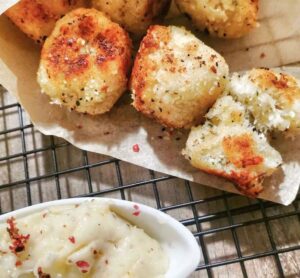 Polpette di baccalà ou boulettes frites de morue Polpette di baccalà ou boulettes frites de morue