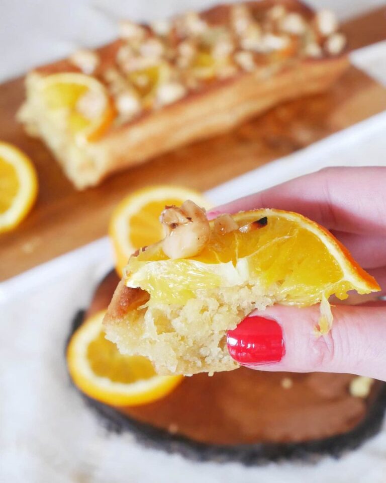 Orange – macadamia cake