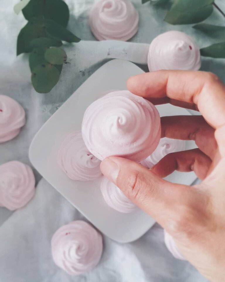 Meringues colorées