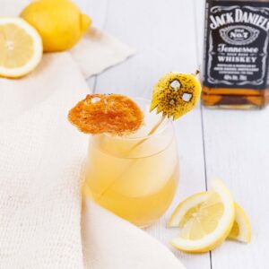 Unbeleafable Whiskey Ginger