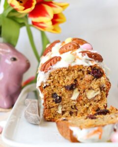 Cake aux carottes noix de pécan et cranberries