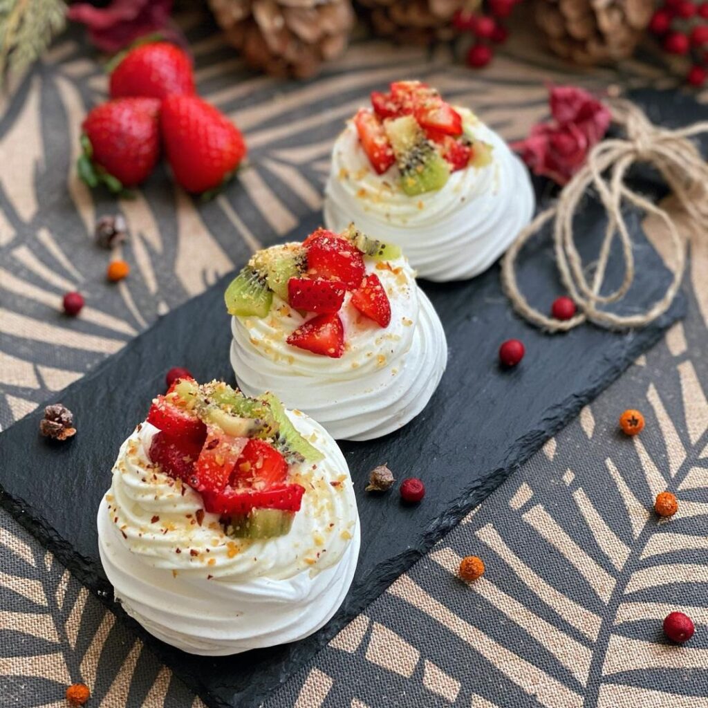 Pavlova aux fruits rouges maison