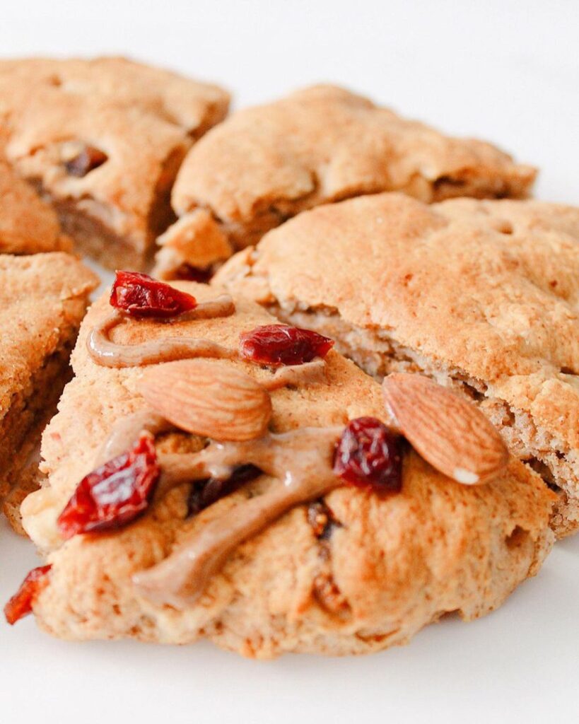 Scones aux fruits secs et oléagineux