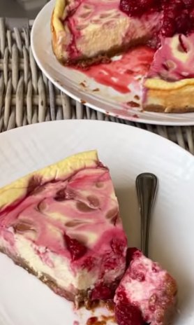 Cheesecake spéculos, fromage blanc, framboises Cheesecake spéculos, fromage blanc, framboises