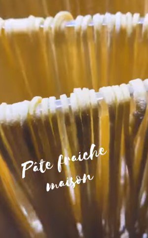 Pâtes fraîches à la farine de semoule Pâtes fraîches à la farine de semoule