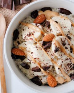 Porridge à la vanille et aux bananes