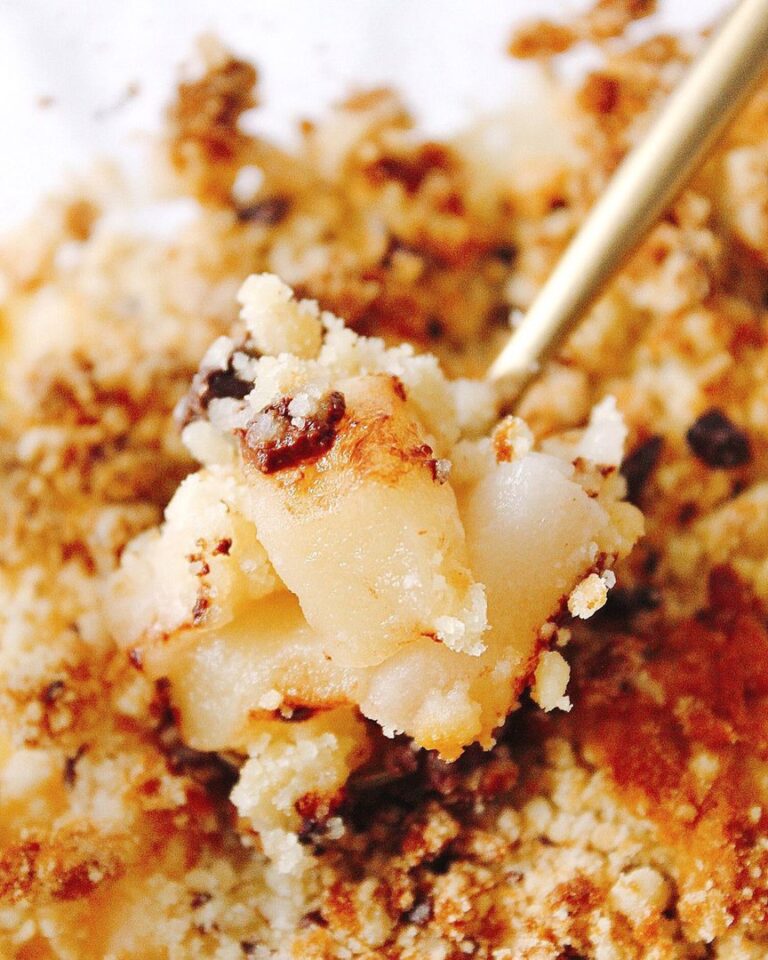 Crumble pomme, poire et chocolat express