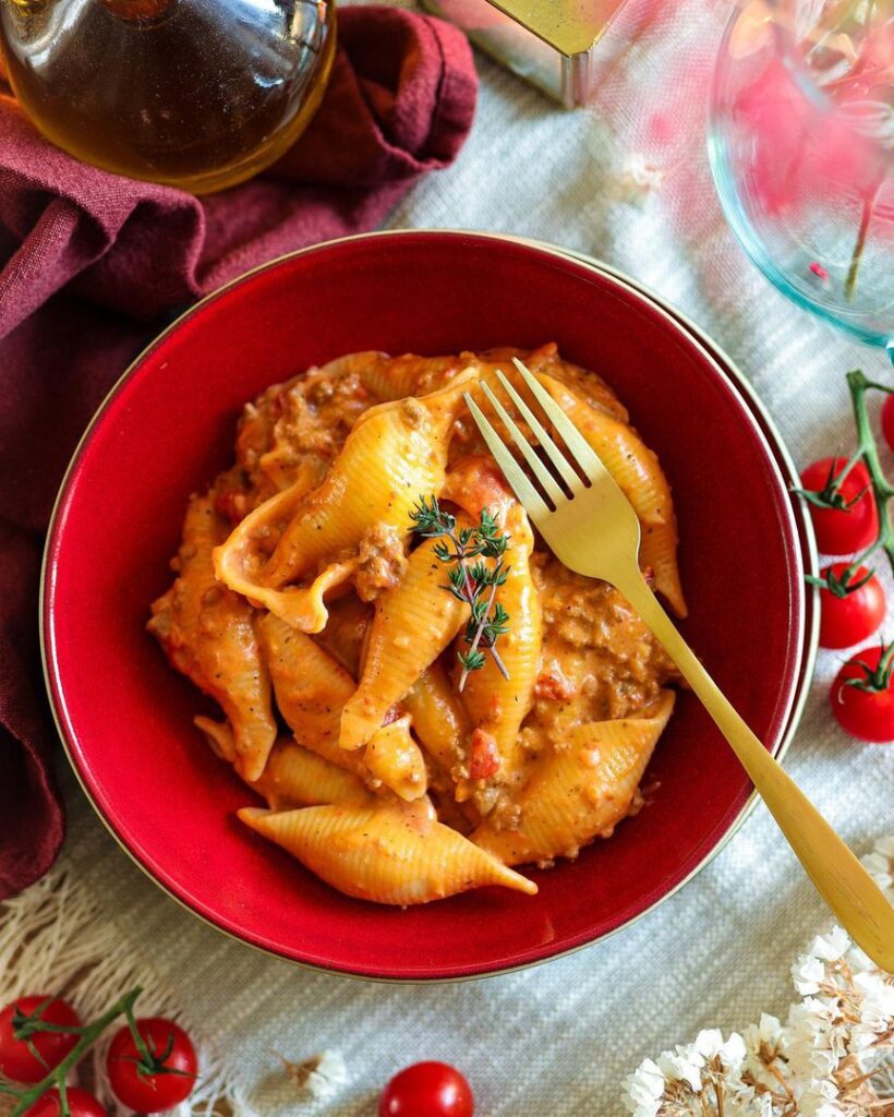 Conchiglionis à la tomate et au bœuf
