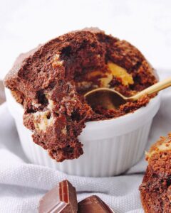 Giant choco muffin coeur peanut