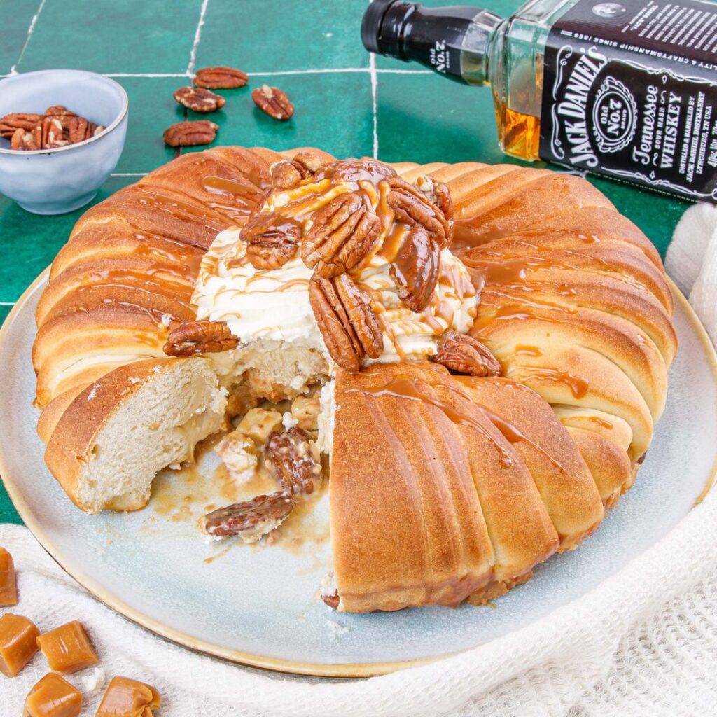 Couronne de croissants pommes caramel