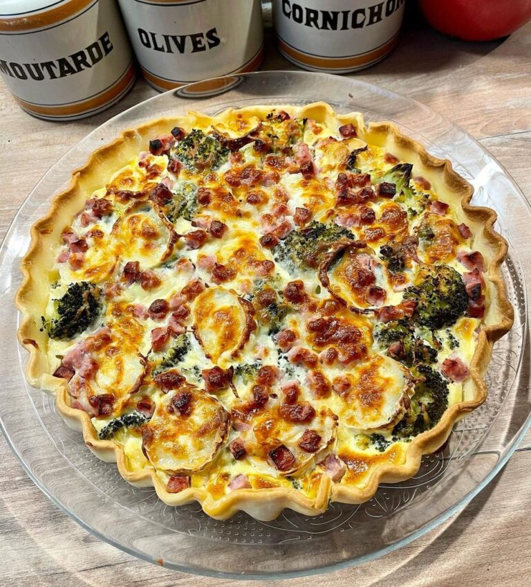Tarte brocolis, jambon, chèvre Tarte brocolis, jambon, chèvre