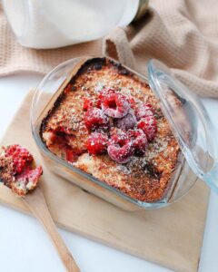 Porridge au four framboises et coco