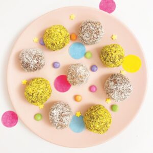 Les petits œufs aux dattes