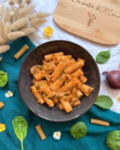Pâtes aux champignons – épinard et tomate Pâtes aux champignons – épinard et tomate
