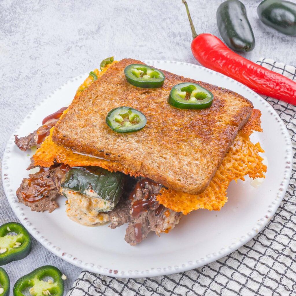 Sandwich mit würzigem Rindfleisch