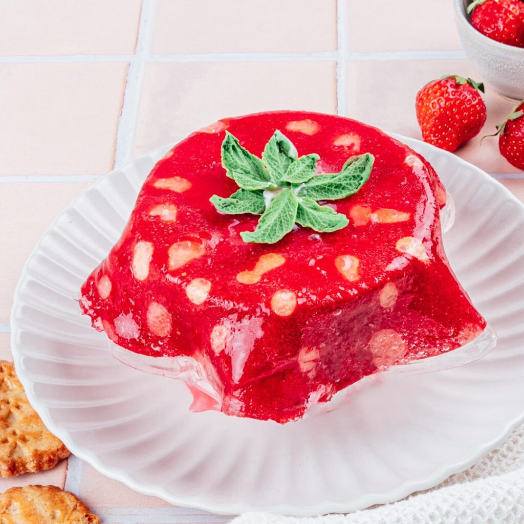 La Charlotte aux fraises glacée